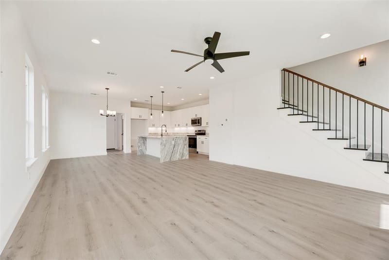 2326 Fairfax Drive, Irving TX 75060 - Photo 8