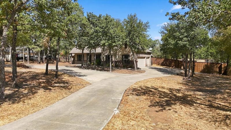 514 Oak Hills Drive, Newark TX 76071 - Photo 38