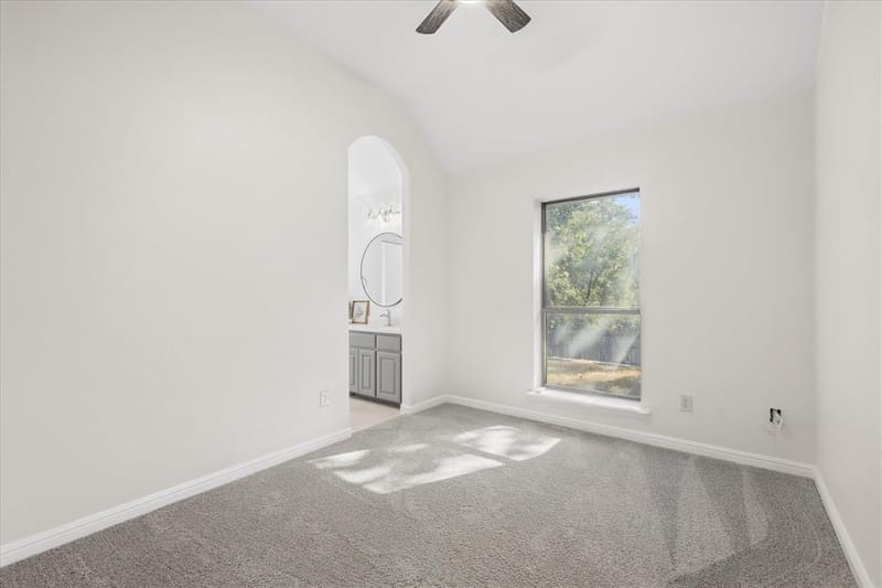 514 Oak Hills Drive, Newark TX 76071 - Photo 31