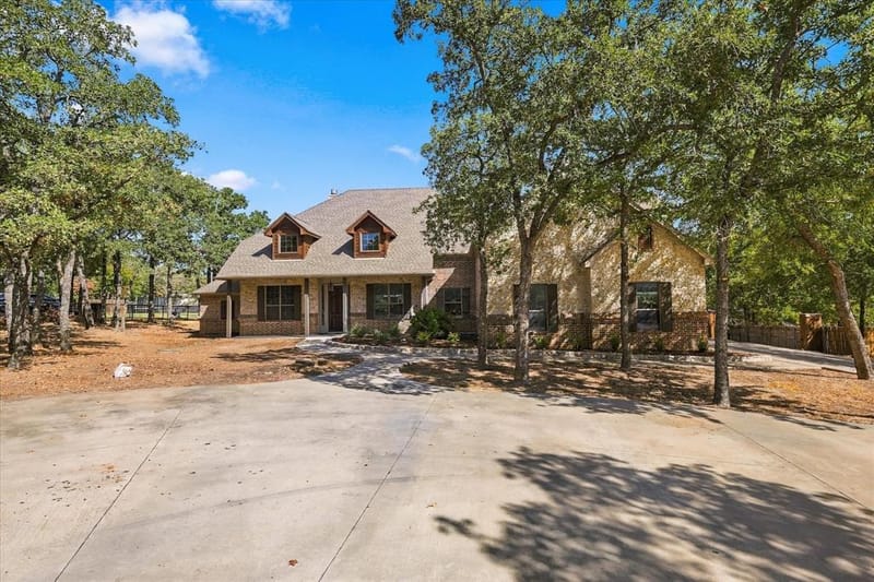514 Oak Hills Drive, Newark TX 76071 - Photo 4