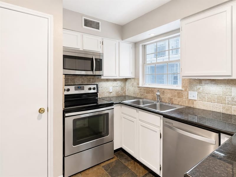 4303 Buena Vista Street # 202, Dallas TX 75205 - Photo 3