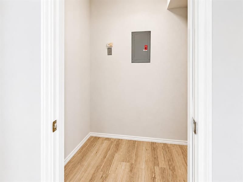 4303 Buena Vista Street # 202, Dallas TX 75205 - Photo 8