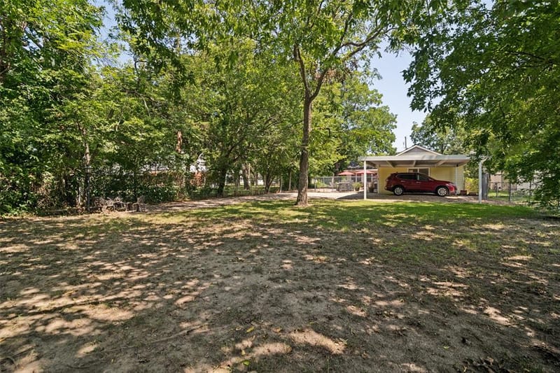 1505 Bonham Street, Commerce TX 75428 - Photo 26