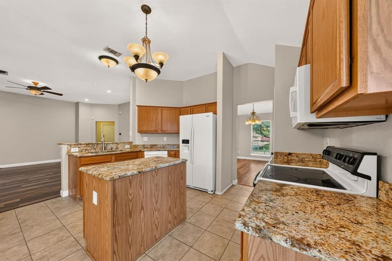 412 Sugar Mill Road, Cedar Hill TX 75104 - Photo 10