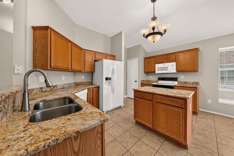 412 Sugar Mill Road, Cedar Hill TX 75104 - Photo 11