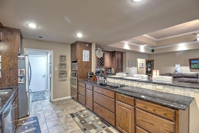 1010 Kiowa Drive W, Lake Kiowa TX 76240 - Photo 12