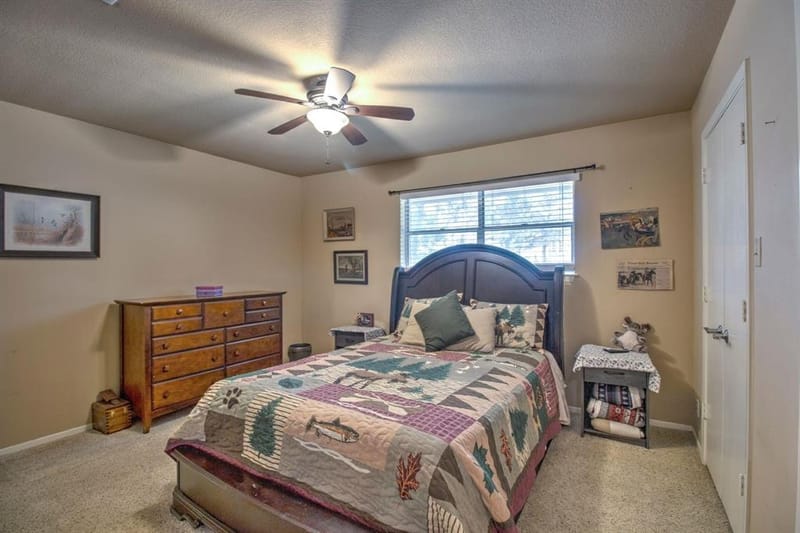 1010 Kiowa Drive W, Lake Kiowa TX 76240 - Photo 15