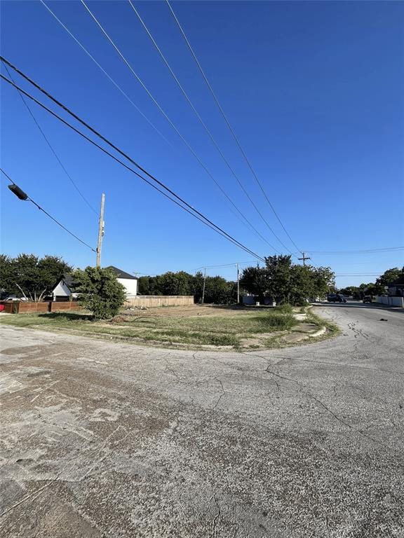 1400 E Morphy Street, Fort Worth TX 76104 - Photo 7