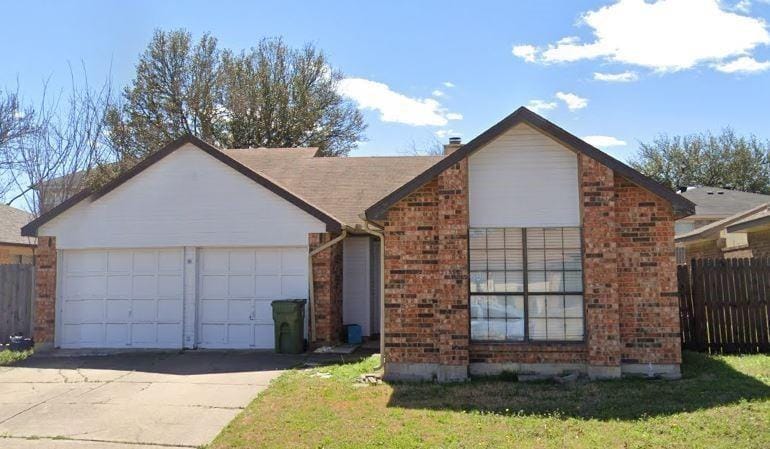 330 Valley Spring Drive, Arlington TX 76018