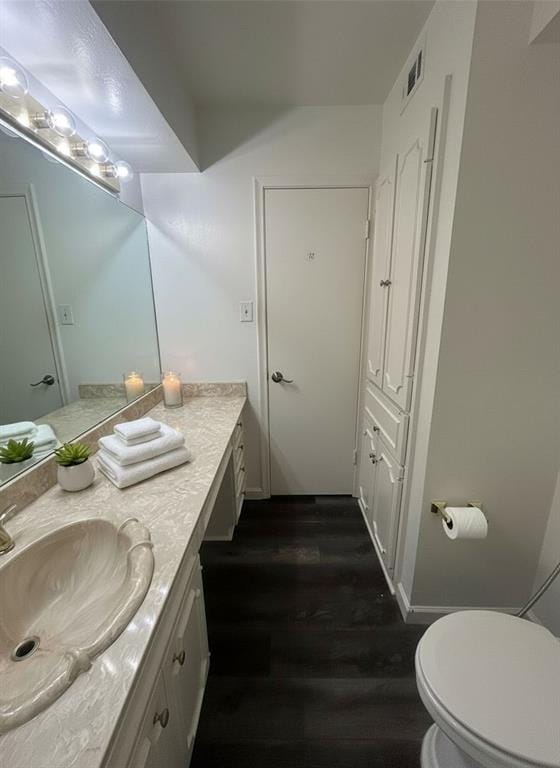 5014 Les Chateaux Drive # 230, Dallas TX 75235 - Photo 5