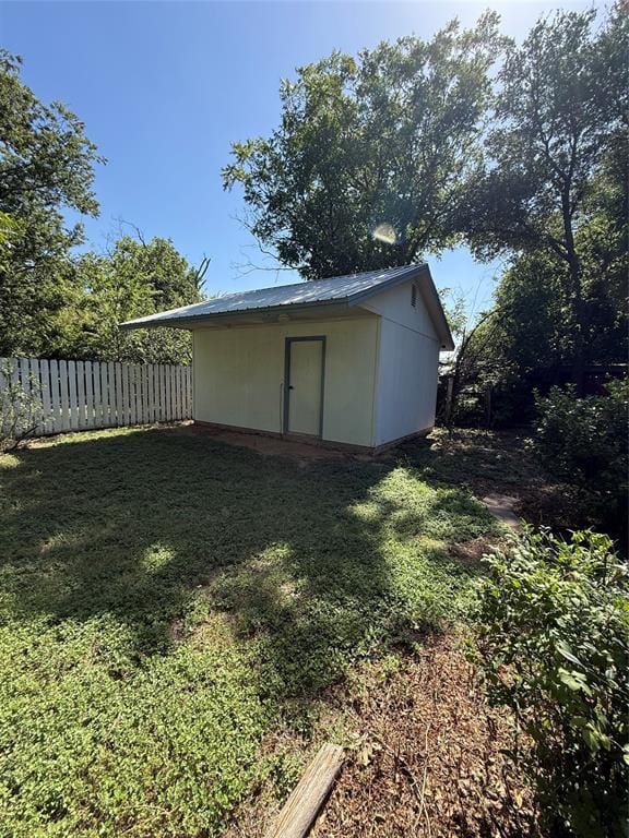 405 W Hall Street, Bangs TX 76823 - Photo 23