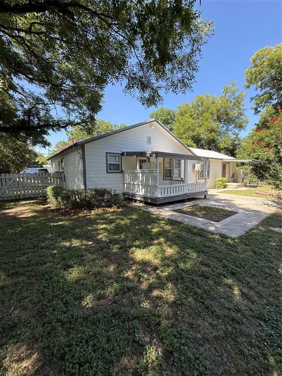 405 W Hall Street, Bangs TX 76823 - Photo 21