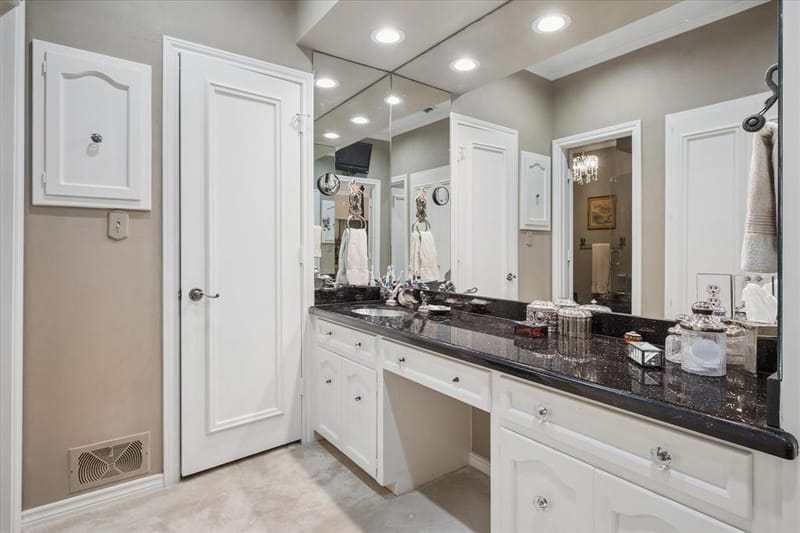 7276 Lupton Circle, Dallas TX 75225 - Photo 17
