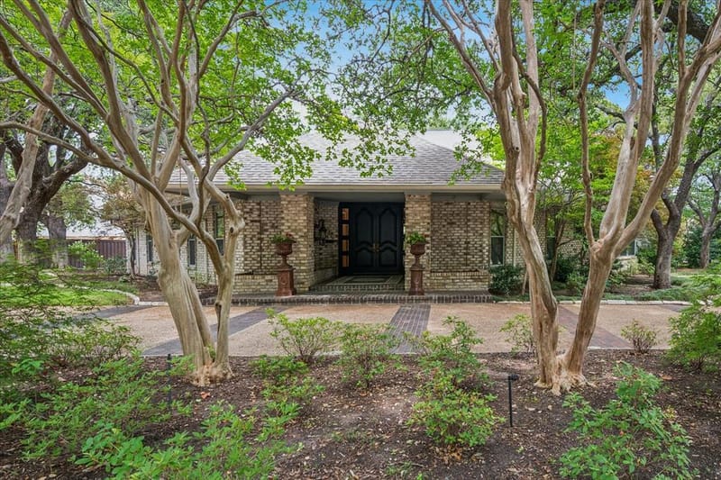 7276 Lupton Circle, Dallas TX 75225