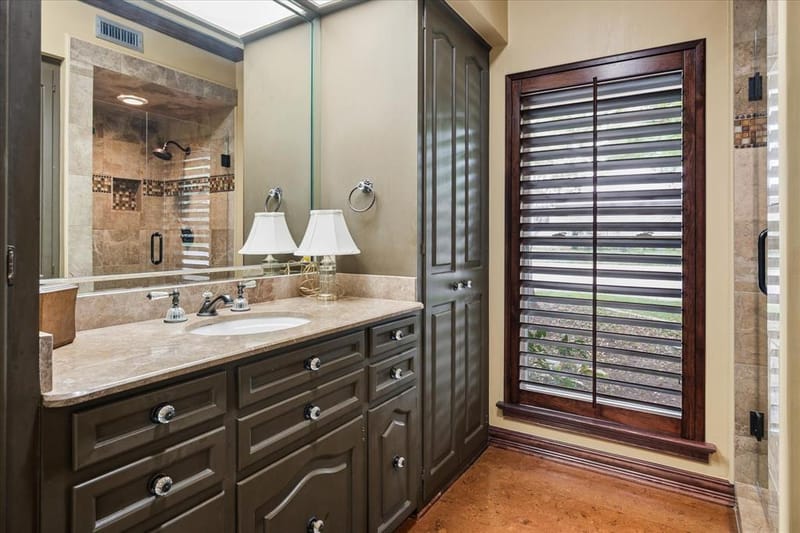 7276 Lupton Circle, Dallas TX 75225 - Photo 31