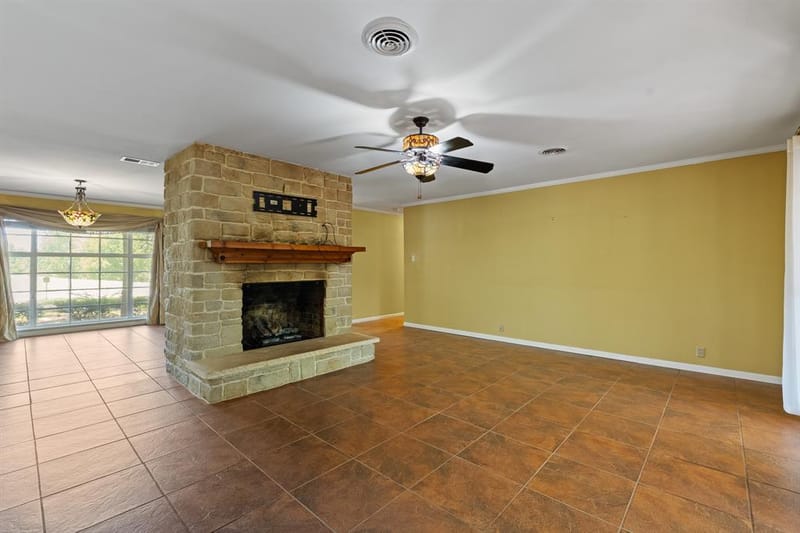 7 Hill Terrace Place, Cleburne TX 76033 - Photo 9