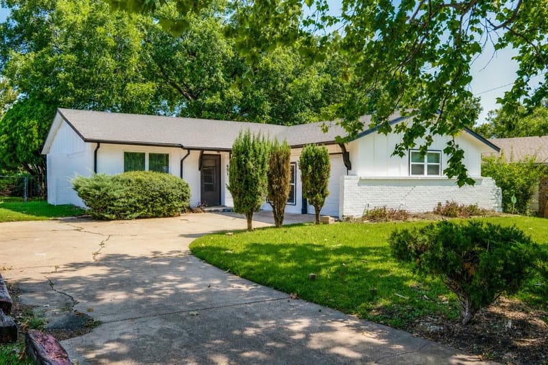 451 Southport Drive, Dallas TX 75232