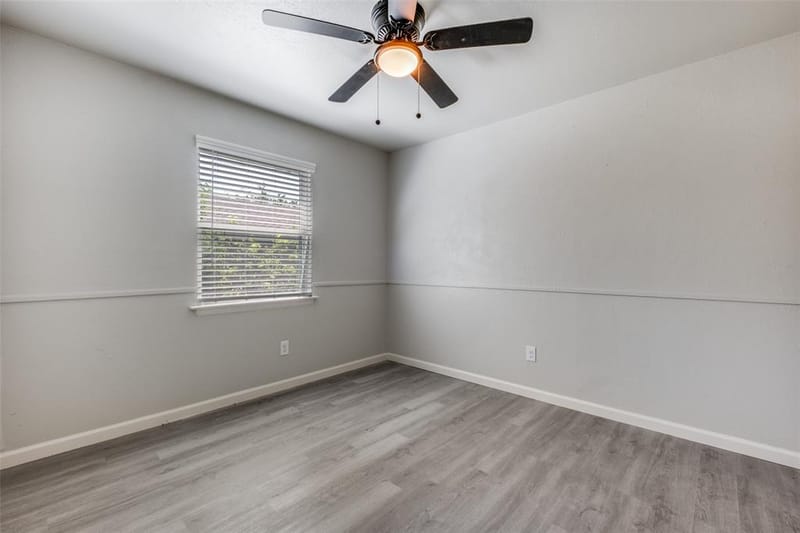 451 Southport Drive, Dallas TX 75232 - Photo 9