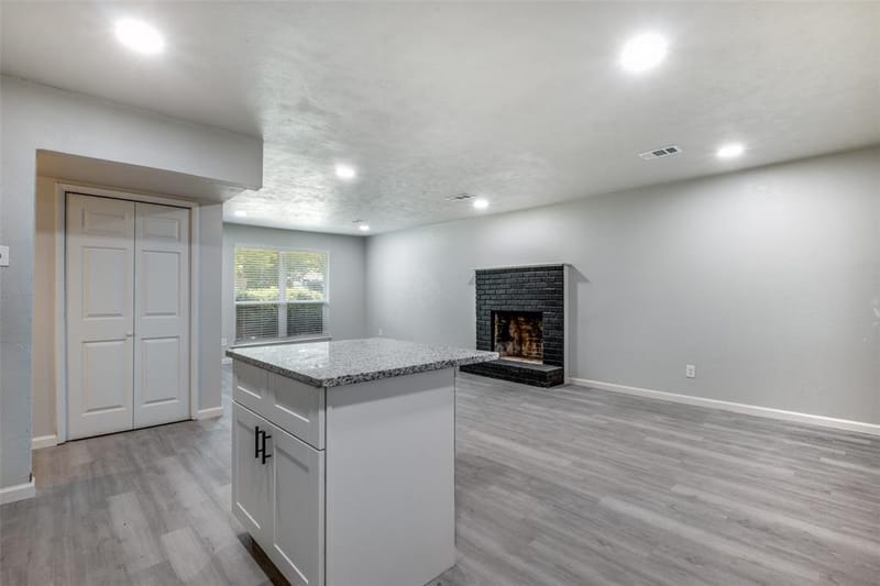 451 Southport Drive, Dallas TX 75232 - Photo 4