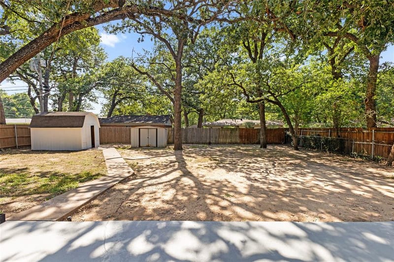 1008 Ross Trail, Arlington TX 76012 - Photo 26