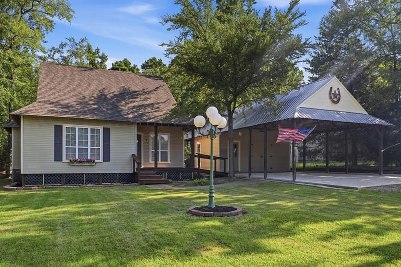 91 Private Rd 52602, Pittsburg TX 75686
