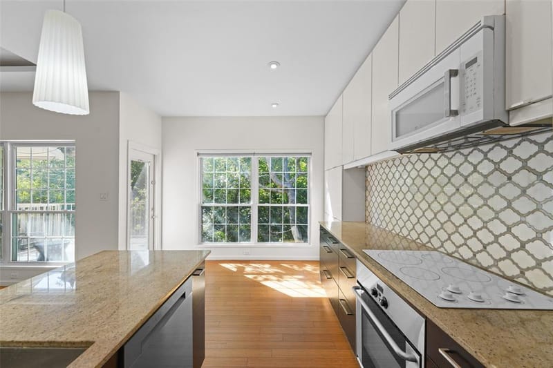 7151 Gaston # 406, Dallas TX 75214