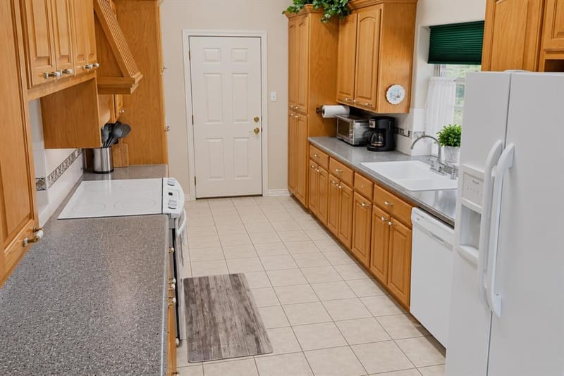 7066 Golf Drive, Whitney TX 76692 - Photo 8