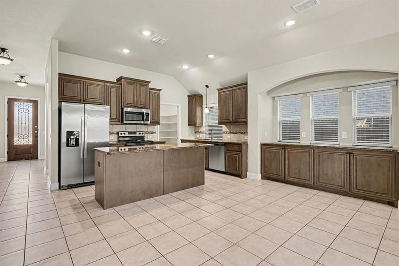 4148 Mountain Meadow Road, Fort Worth TX 76036 - Photo 4