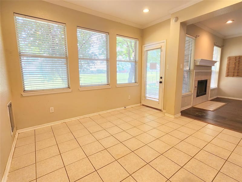 2105 Clubside Drive, Corinth TX 76210 - Photo 12