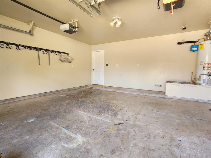 2105 Clubside Drive, Corinth TX 76210 - Photo 30