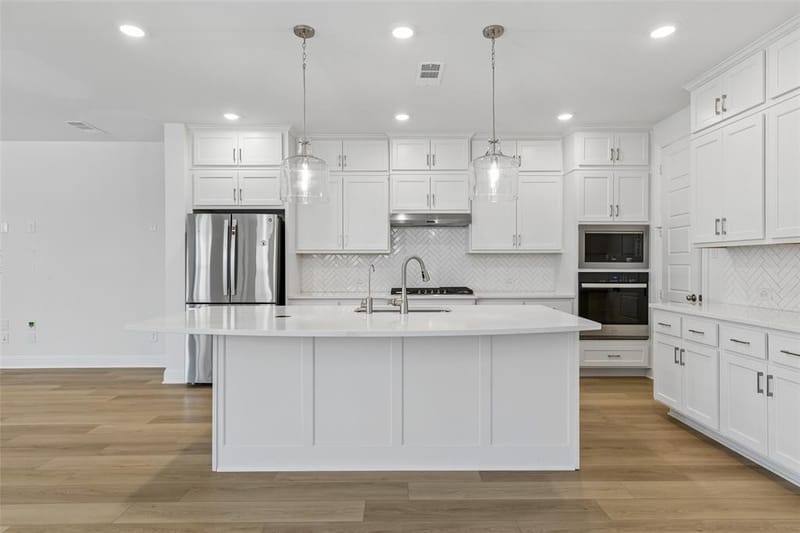 2708 Holland Court, Celina TX 75009 - Photo 10