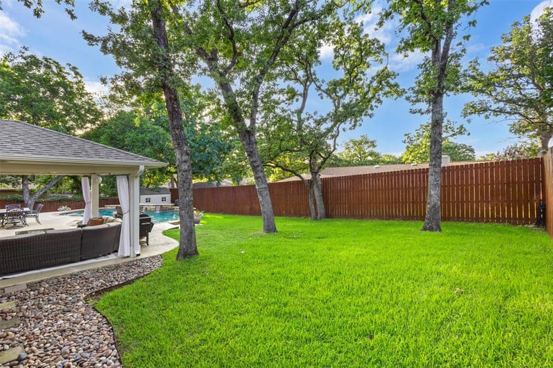 102 Walnut Way, Euless TX 76039 - Photo 33