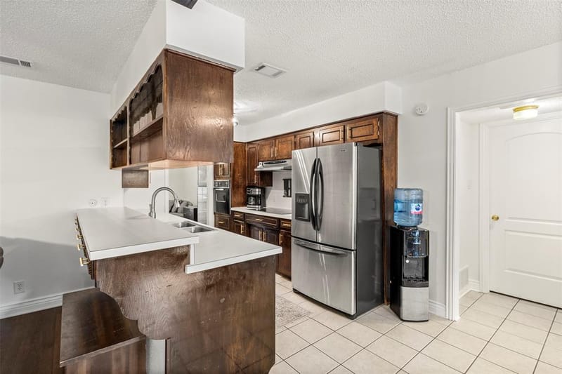102 Walnut Way, Euless TX 76039 - Photo 8
