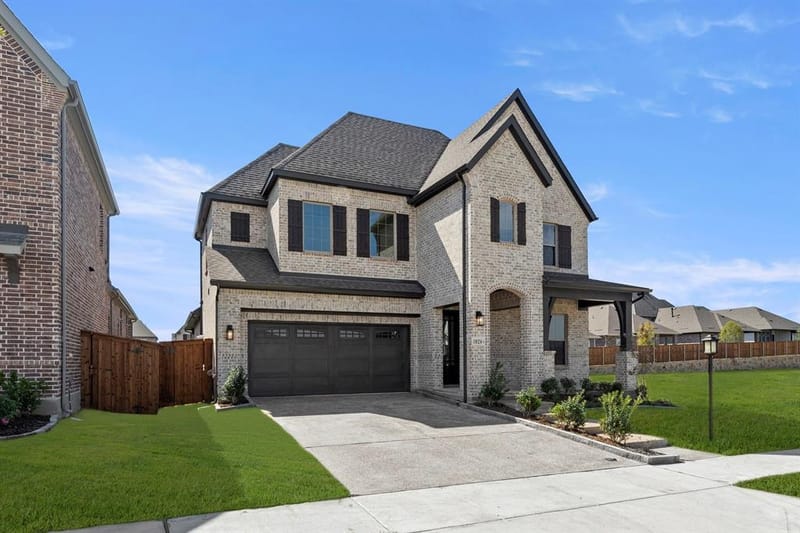 1026 Sky Five Drive, Wylie TX 75098 - Photo 2