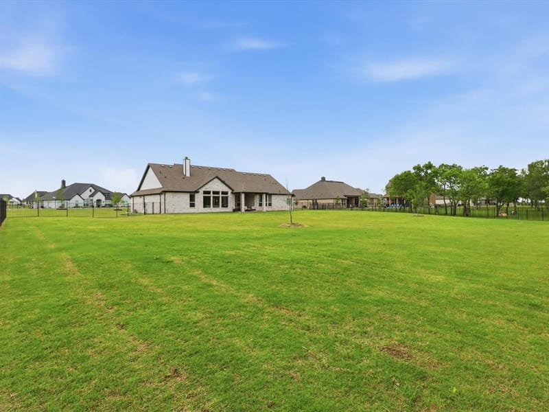 300 Waterview Drive, Gunter TX 75058 - Photo 36