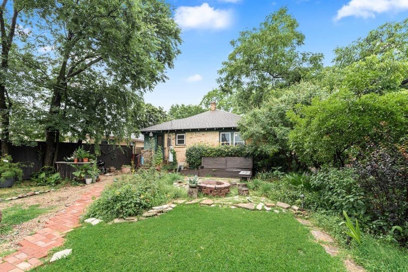 2502 BURLINGTON Boulevard, Dallas TX 75211 - Photo 18