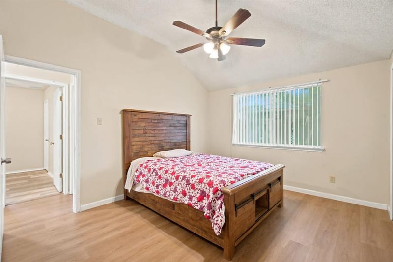 4837 Thistledown Drive, Fort Worth TX 76137 - Photo 17