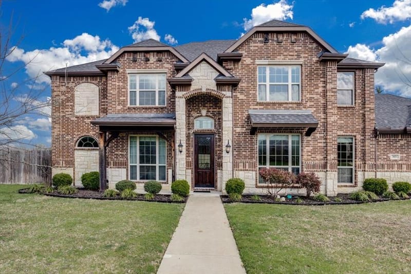 303 Fountain Creek Court, Ovilla TX 75154