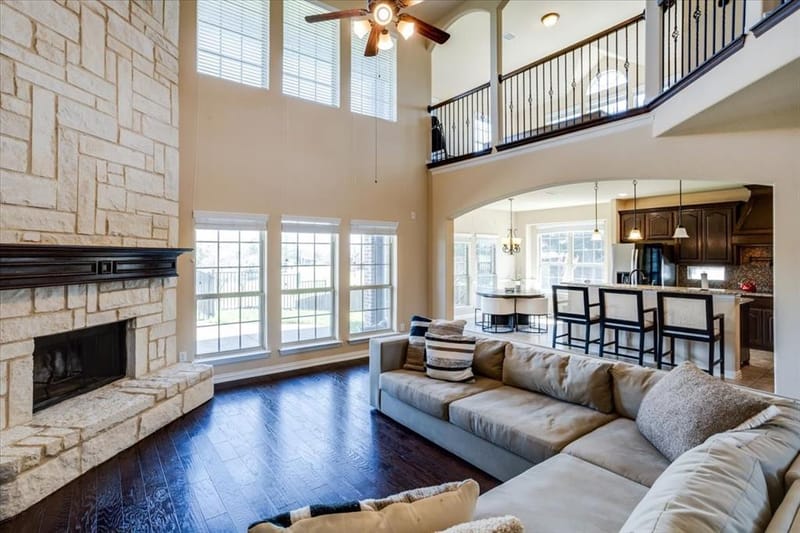 303 Fountain Creek Court, Ovilla TX 75154 - Photo 10