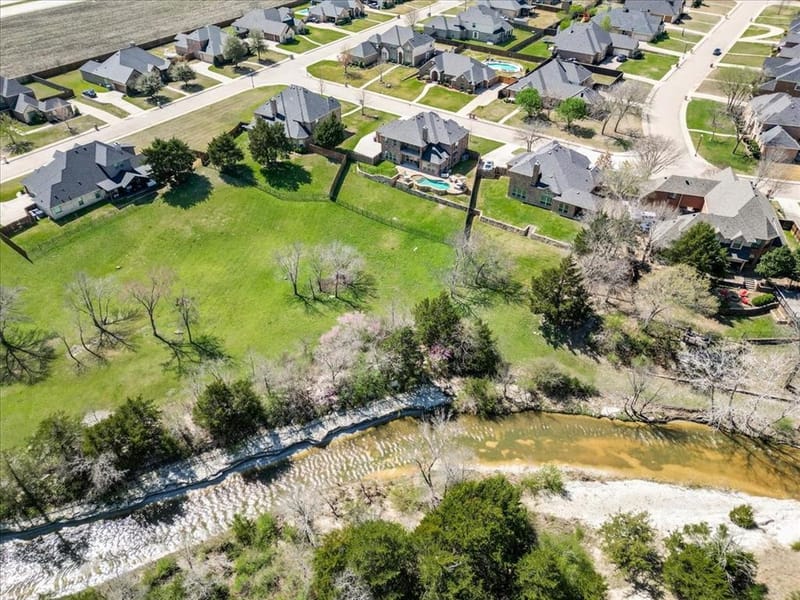 303 Fountain Creek Court, Ovilla TX 75154 - Photo 15
