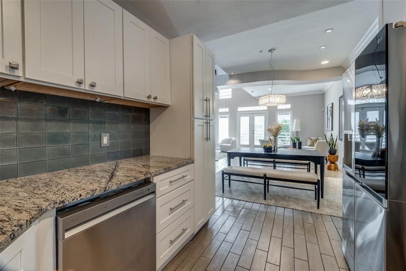 4040 Avondale Avenue # 402, Dallas TX 75219 - Photo 8