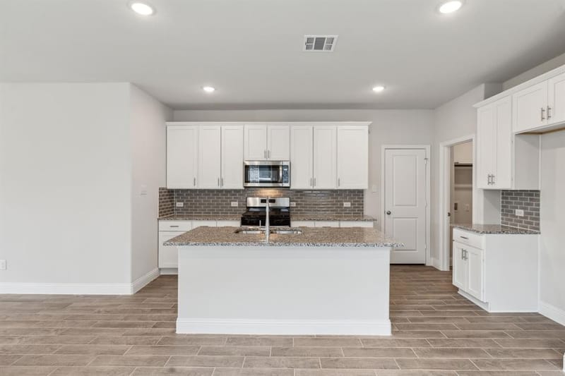 709 Rain Barrel Place, Weston TX 75009 - Photo 3