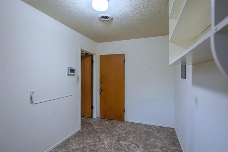 7601 Trimble Drive, Fort Worth TX 76134 - Photo 17