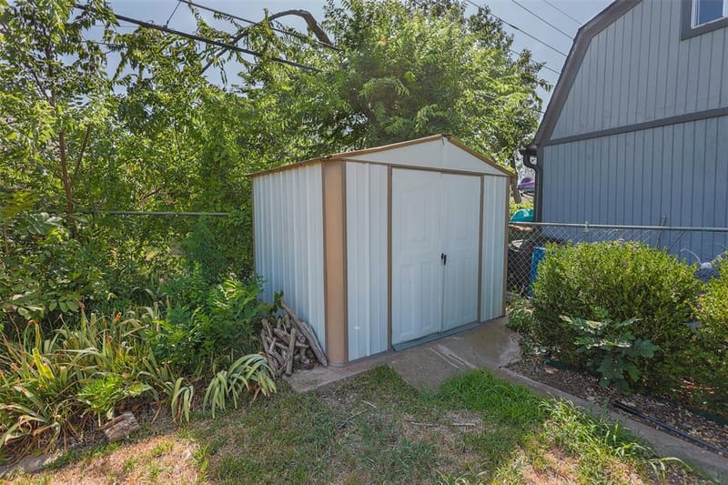 7601 Trimble Drive, Fort Worth TX 76134 - Photo 33