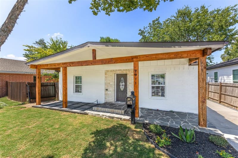 2911 S Denley, Dallas TX 75216 - Photo 3