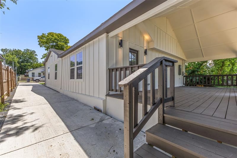 2911 S Denley, Dallas TX 75216 - Photo 32