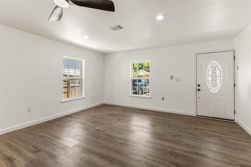 2911 S Denley, Dallas TX 75216 - Photo 11