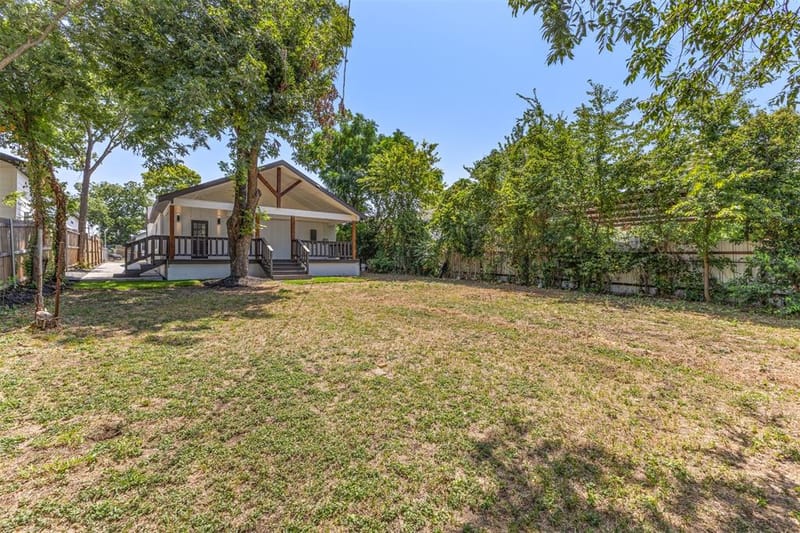 2911 S Denley, Dallas TX 75216 - Photo 31