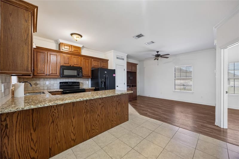 1354 Shadow Lakes Drive, Wills Point TX 75169 - Photo 17