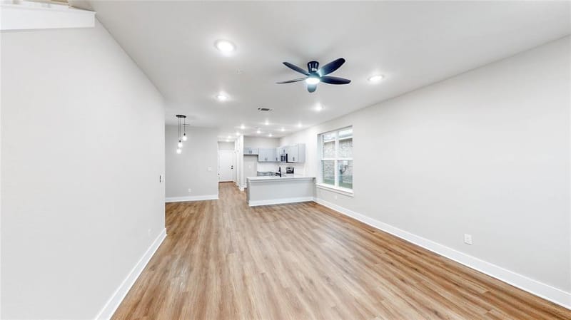 3701 Bonnie Brae Street, Denton TX 76226 - Photo 6